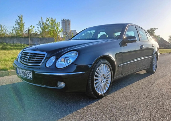 Mercedes-Benz Klasa E cena 22400 przebieg: 329000, rok produkcji 2004 z Świnoujście małe 436